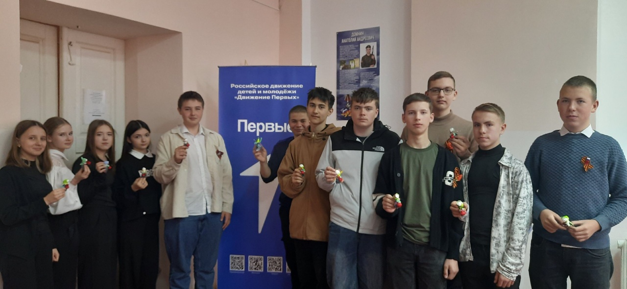 Ученики школы №8 приняли участие в мастер классе «Кукла Столбушка».
