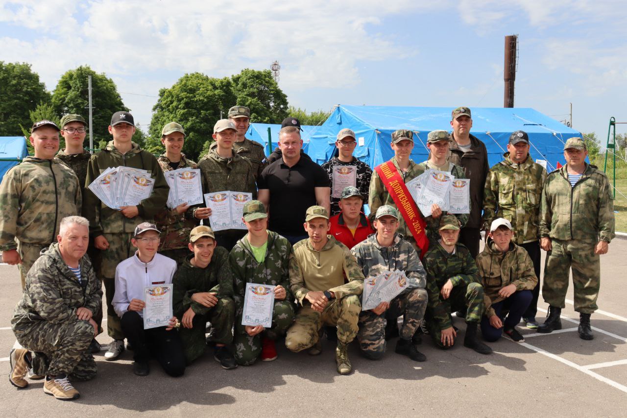 Лучшим допризывником военно- полевых сборов стал Сорокин Данила из школы №8.