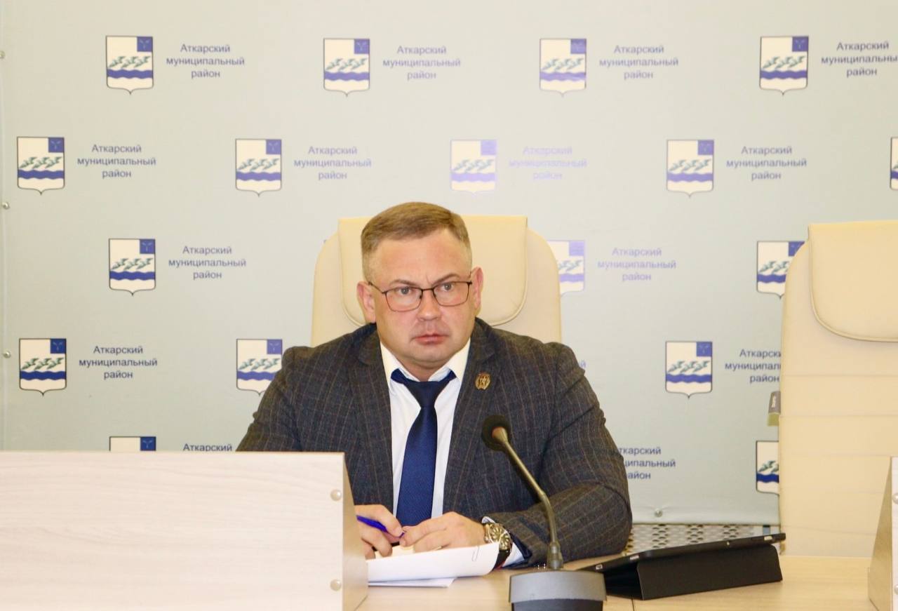 Виктор Елин определил первоочередные задачи на эту неделю.