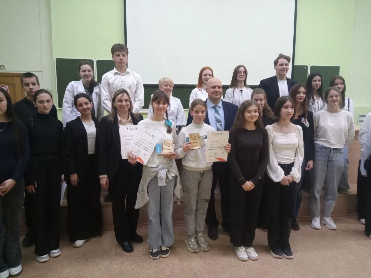 Ученица школы №9  выиграла региональный этап Всероссийского конкурса.