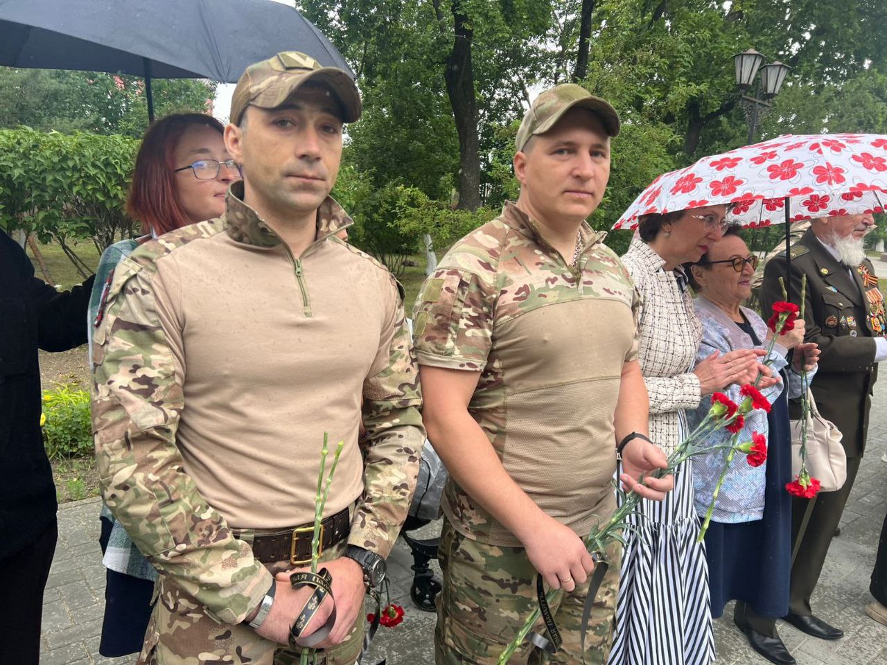 Центр детского творчества провел митинг ко Дню ветерана боевых действий.