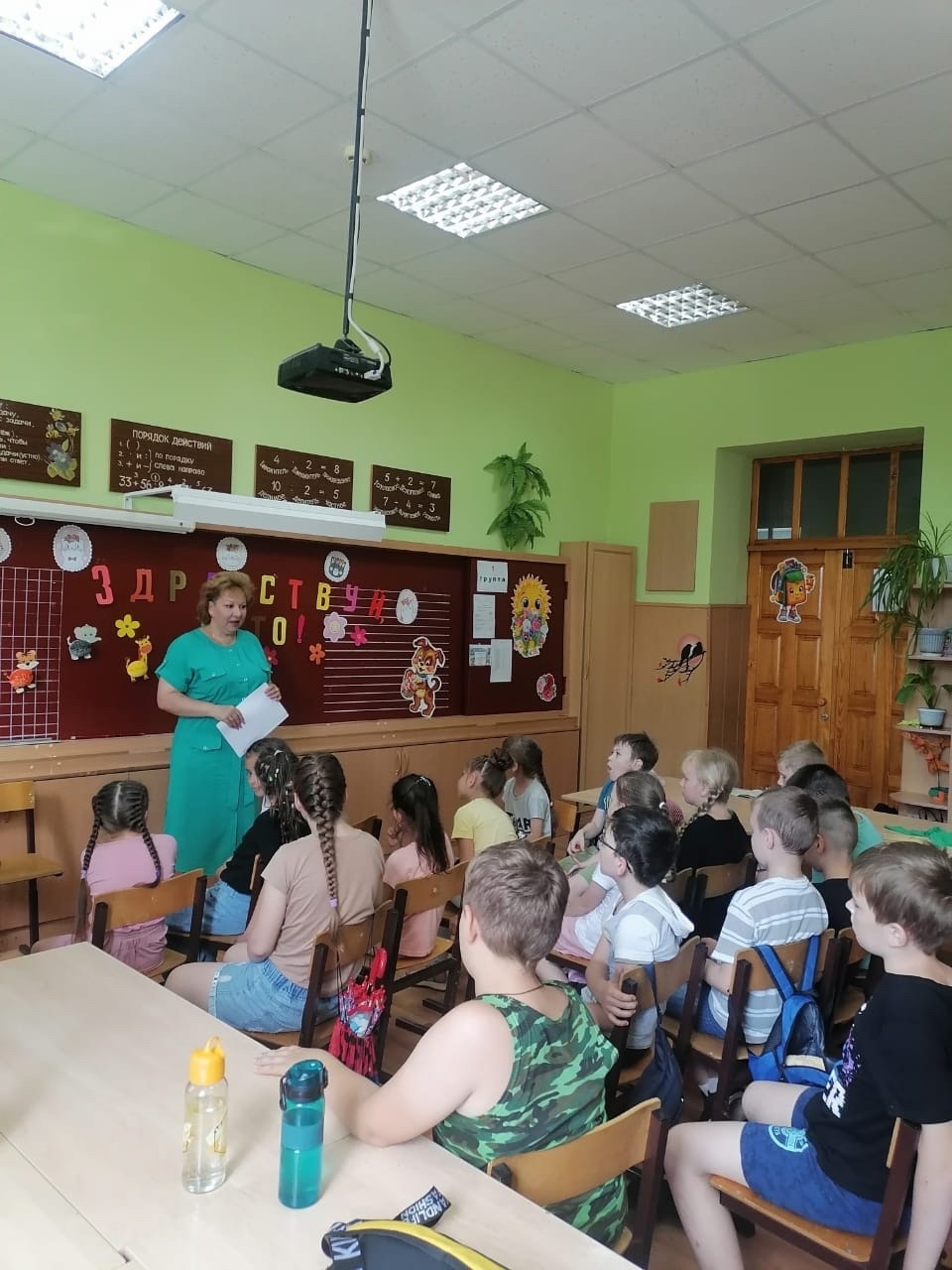 педагог - психолог Елтарёва М. В. Школы 3 провела со школьниками занятие &quot;Моя семья - моё богатство&quot;.