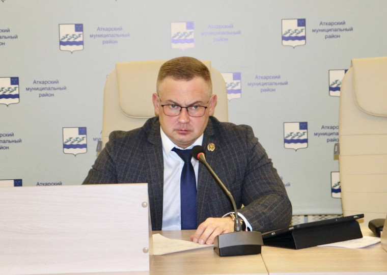 Виктор Елин определил первоочередные задачи на эту неделю. Виктор Елин определил первоочередные задачи на эту неделю.