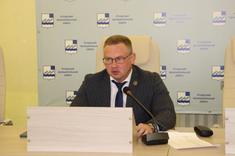 Виктор Елин обсудил с фермерами гумманитарную помощь СВО. Виктор Елин обсудил с фермерами гумманитарную помощь СВО.