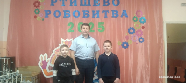 Воспитанники центра детского творчества приняли участие в межрегиональном соревновании по робототехнике. Воспитанники центра детского творчества приняли участие в межрегиональном соревновании по робототехнике.