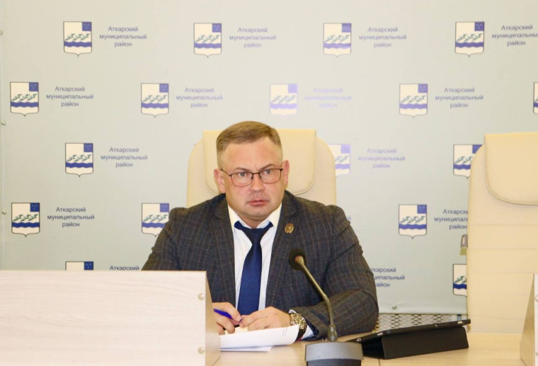 Виктор Елин определил первоочередные задачи на эту неделю. Виктор Елин определил первоочередные задачи на эту неделю.
