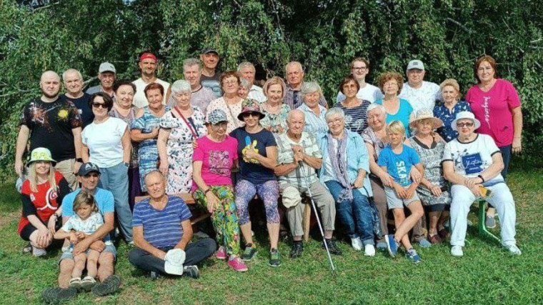 Озерновский сельский дом культуры провел программу на встрече земляков. Озерновский сельский дом культуры провел программу на встрече земляков.