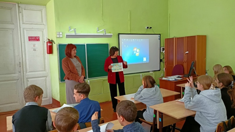 «Профилактика деструктивного воздействия на несовершеннолетних посредством сети Интернет». «Профилактика деструктивного воздействия на несовершеннолетних посредством сети Интернет».